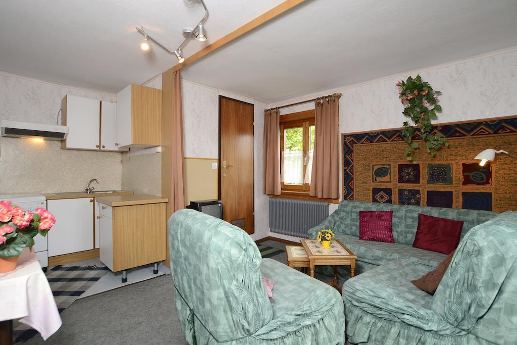 Haus Wieshammer Niedernsill Szoba fotó