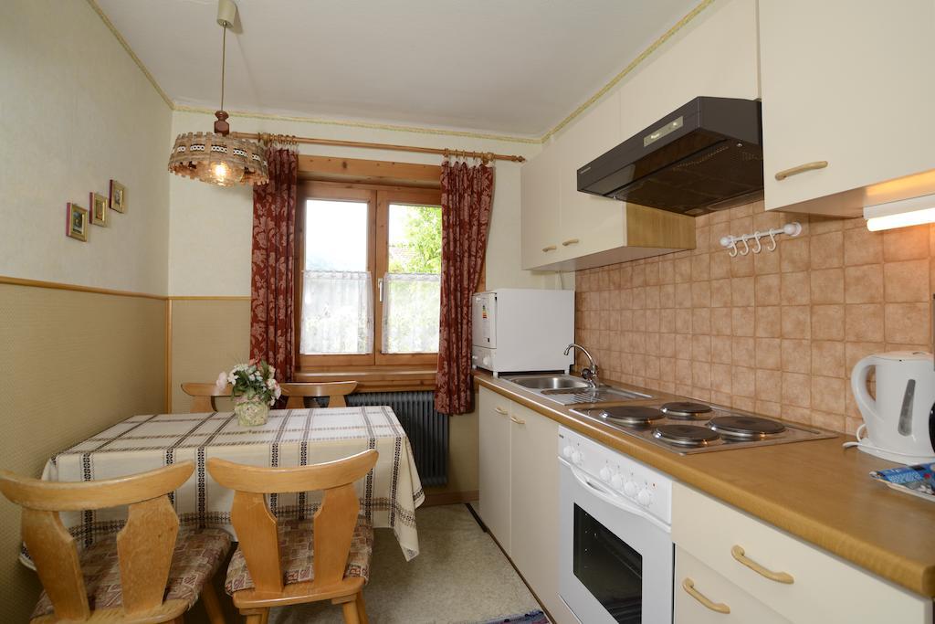Haus Wieshammer Niedernsill Szoba fotó